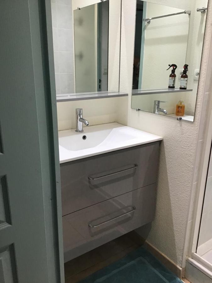 Superbe Appartement A Uzes Avec Place De Parking Exterior foto
